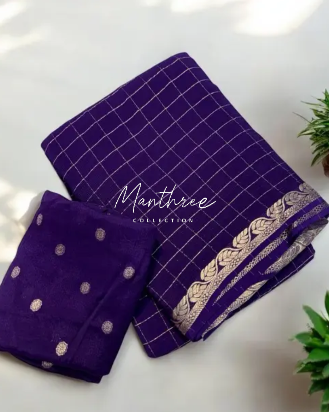 Mirnaa violet viscose saree