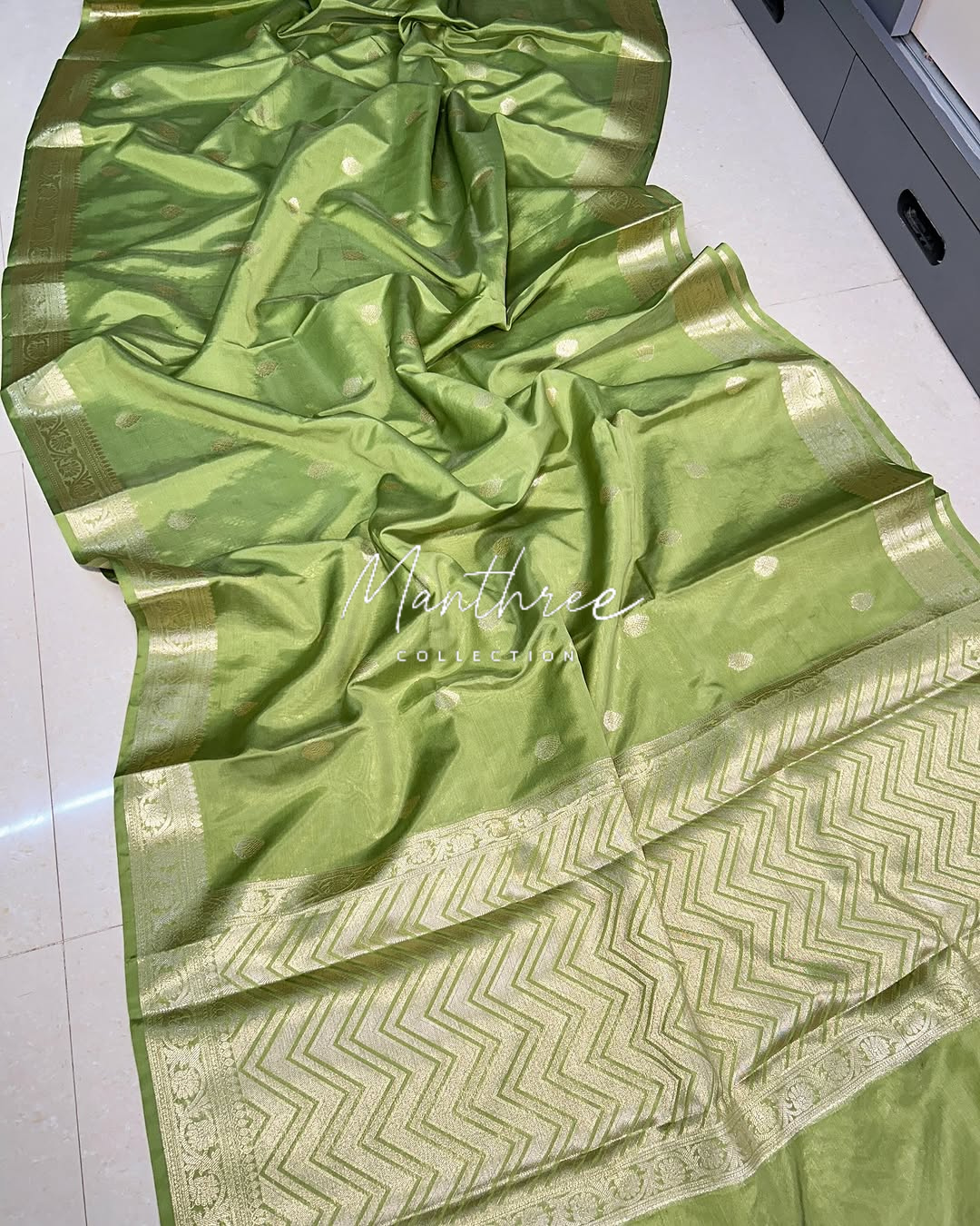 Kajol green banarasi silk saree