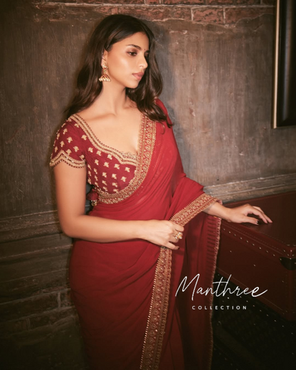 Suhana Khan red designer saree