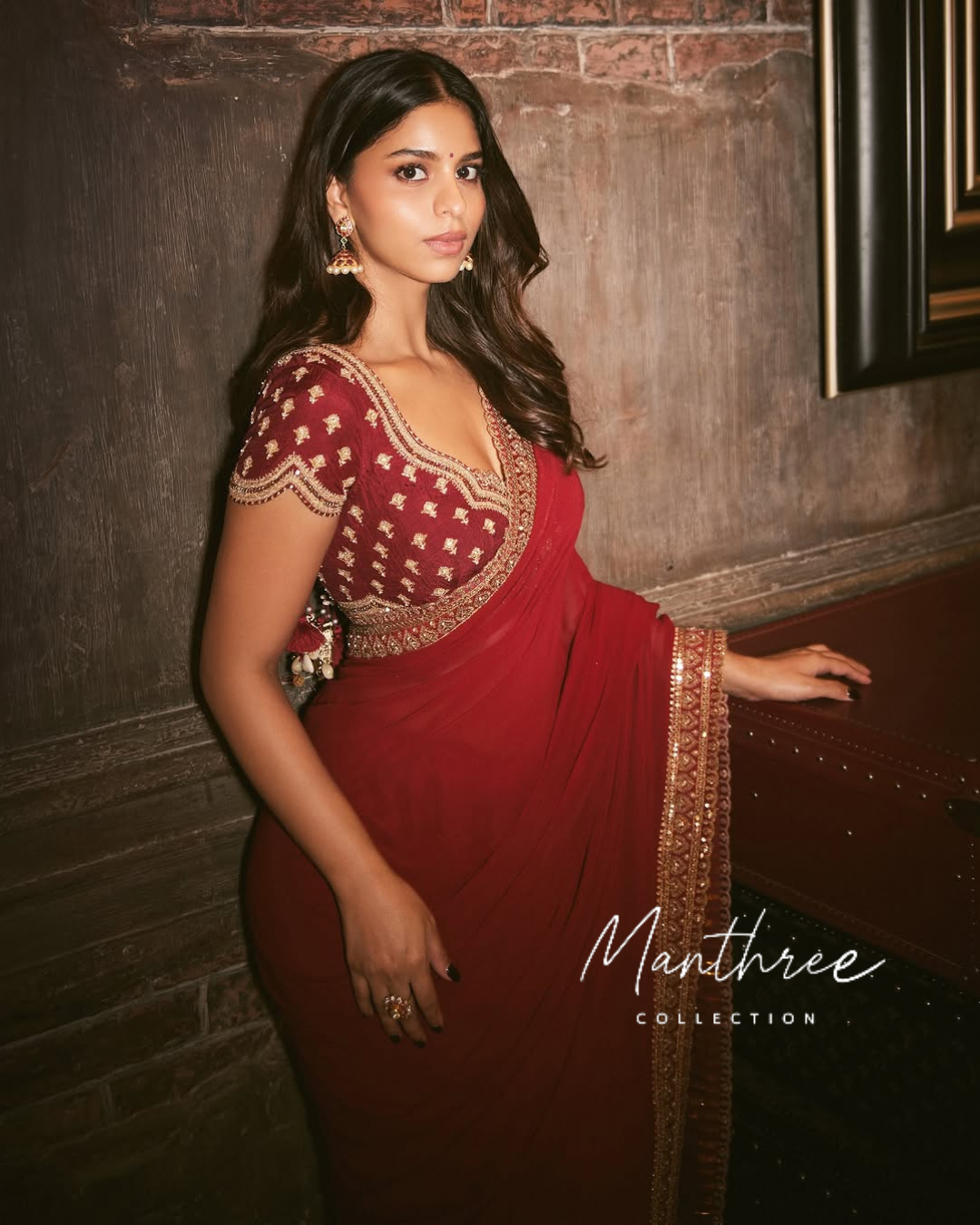 Suhana Khan red designer saree