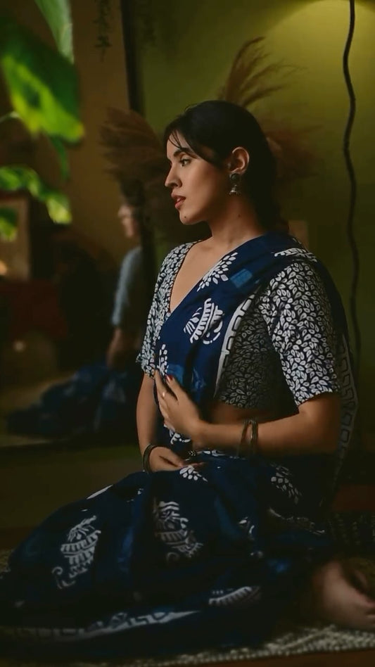 Indigo colour cotton saree