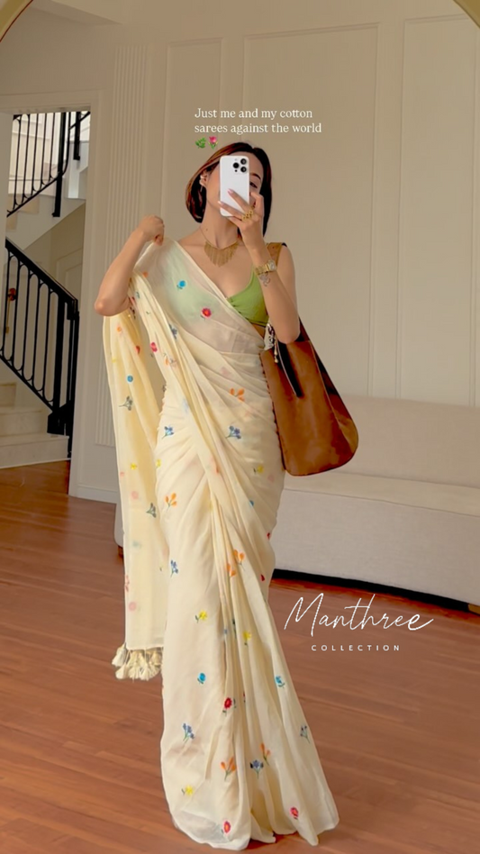 WHITE SAREE WITH SMALL FLOWER MOTIF | MUL COTTON SAREE | WITH BLOUSE | 6 YARDS