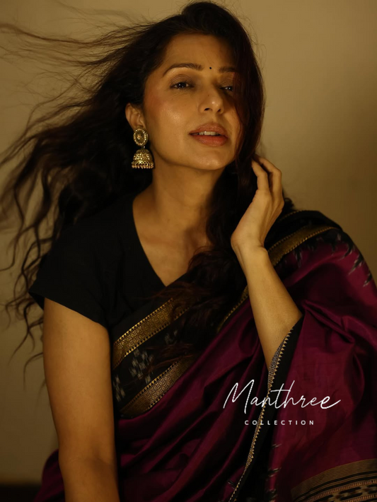 Bhumika red