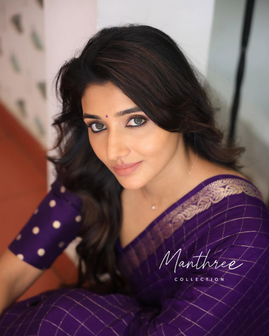Mirnaa violet viscose saree